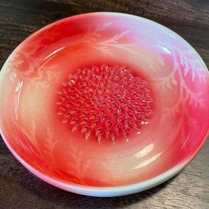 GARLIC & OLIVE OIL DIP BREAD grate garlic in center of plate and add olive oil